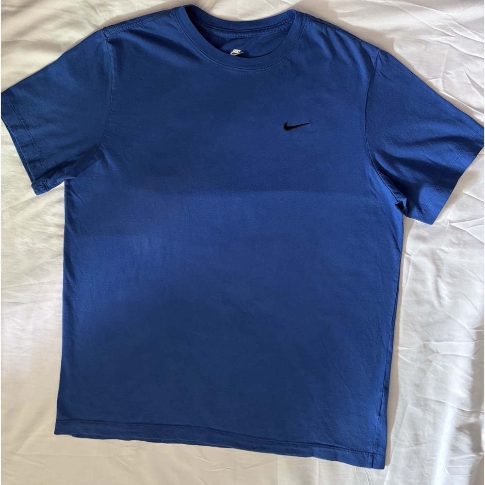 Blue Nike T-Shirt The Nike Tee  Cotton Crew Neck Size L Mens